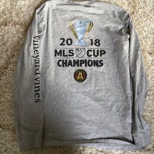 *Vineyard Vines Atlanta United MLS Cup Champion Shirt